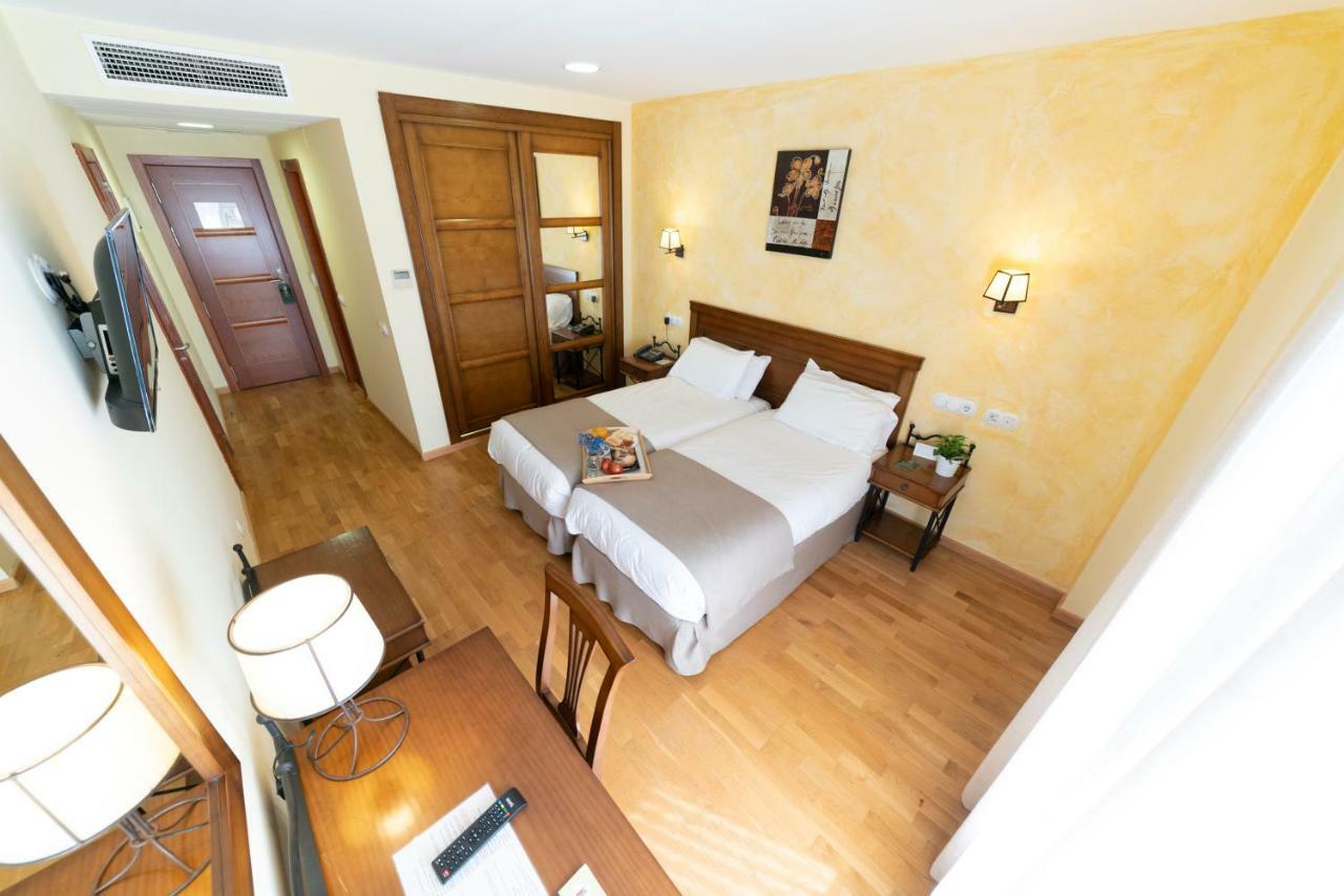 Hotel Comendador Carranque Ngoại thất bức ảnh