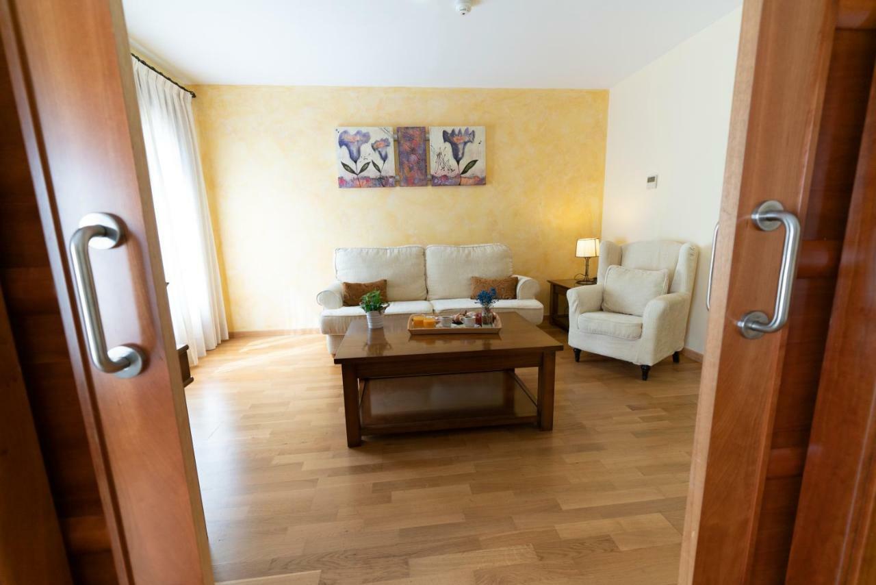 Hotel Comendador Carranque Ngoại thất bức ảnh